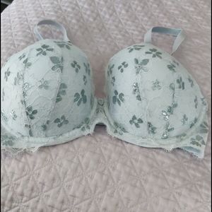Victorias secret bra
